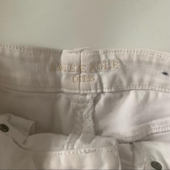 AEO High Rise Shortie Shorts in White - Picture 2 of 3